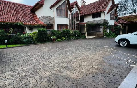 5 BEDROOM STAND ALONE FOR SALE
