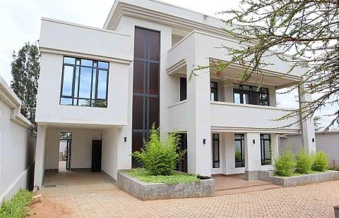 5 BEDROOM VILLAS RONGAI RIMPA