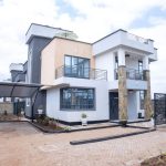 4 BEDROOM MAISONETTE KENYATTA RD